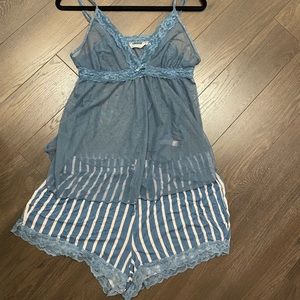 La Vie en Rose Lingerie Sleep set